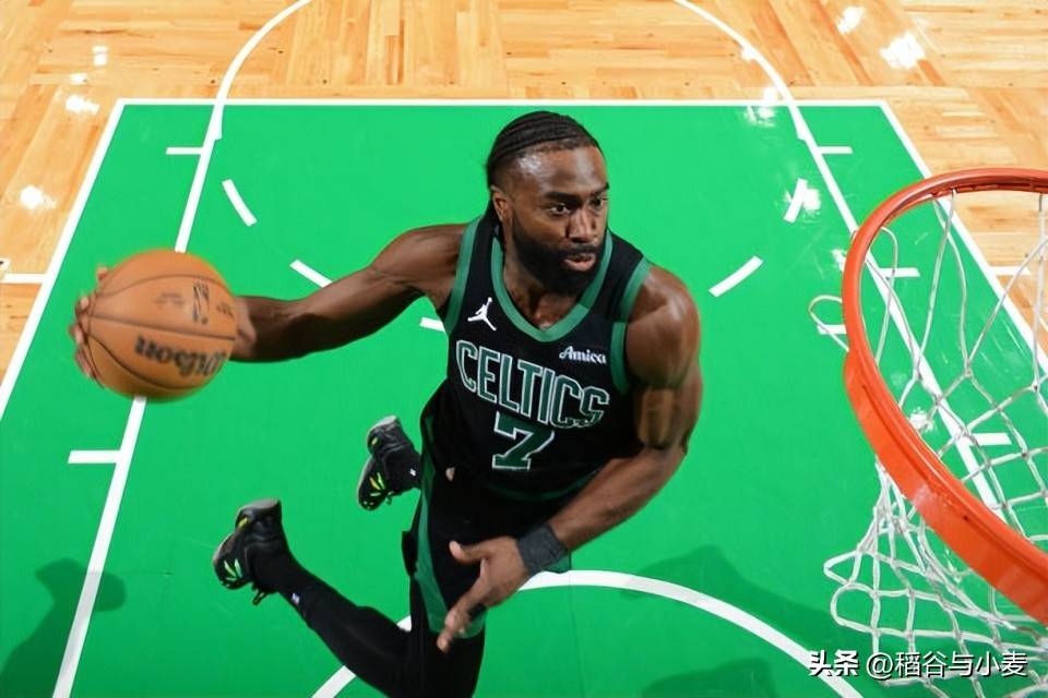 问鼎娱乐官方入口集结日波士顿凯尔特人扳平良机：CBA季后赛节点到来，气氛紧张，球探报告显示潜力的简单介绍