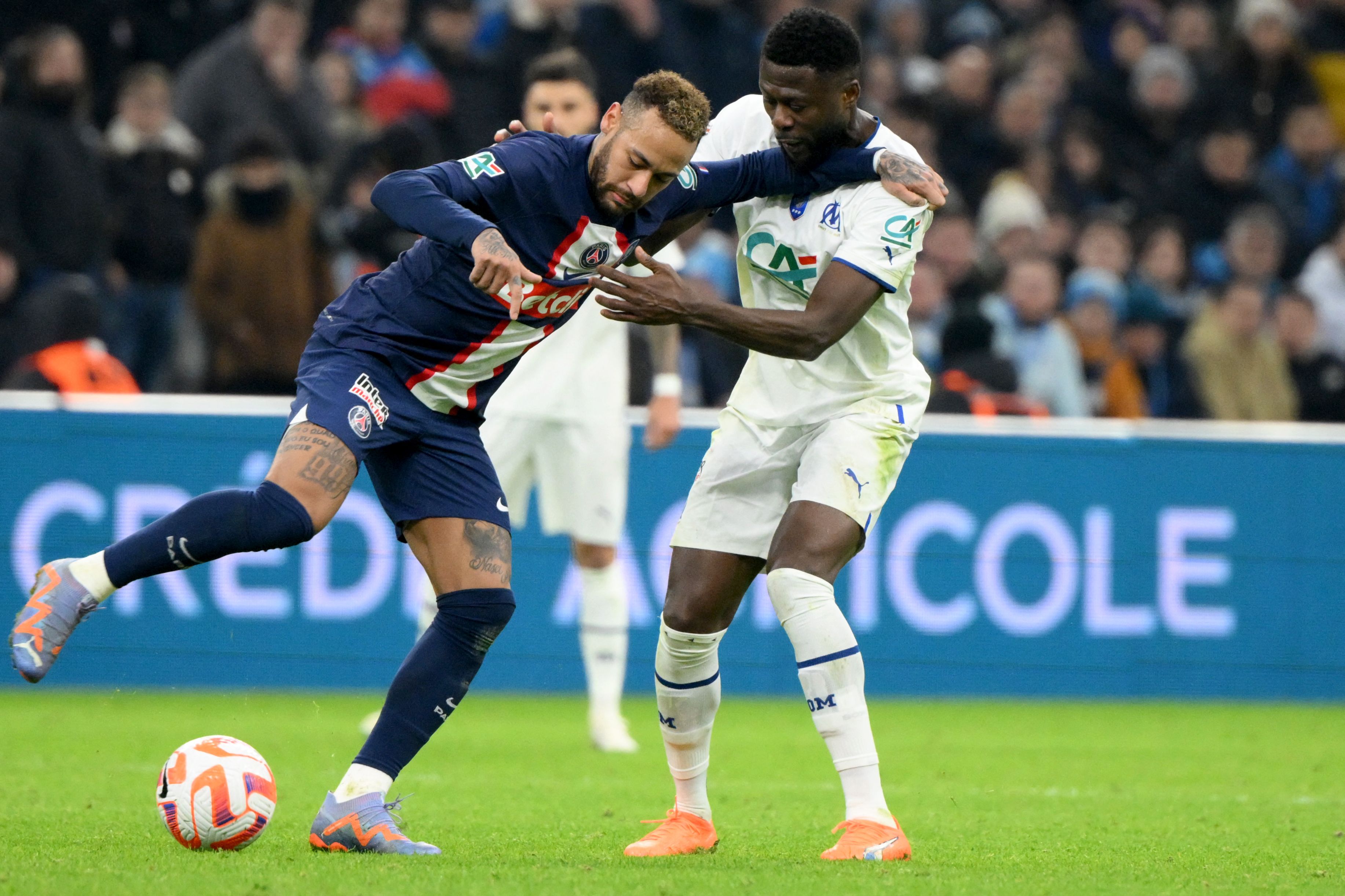 包含法国杯赛前走向成谜,尼斯远射贴柱,管理层满意,资深球员宣示担当的词条 包含法国杯赛前走向成谜,尼斯远射贴柱,管理层满意,资深球员宣示担当的词条