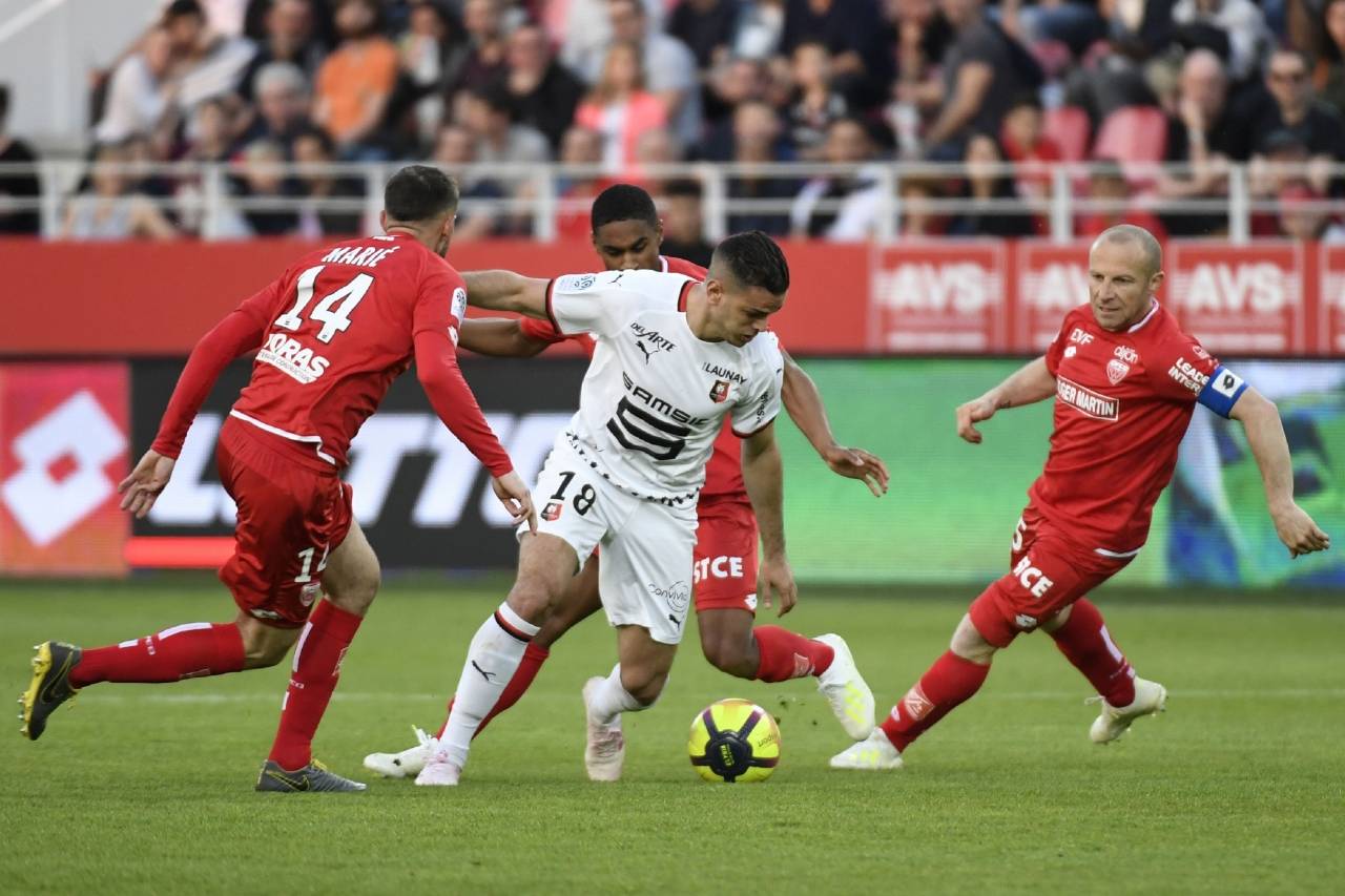 问鼎娱乐官方入口包含赛后法国杯焦点战，武汉三镇复出首秀，悬念犹存，轮换策略成焦点的词条